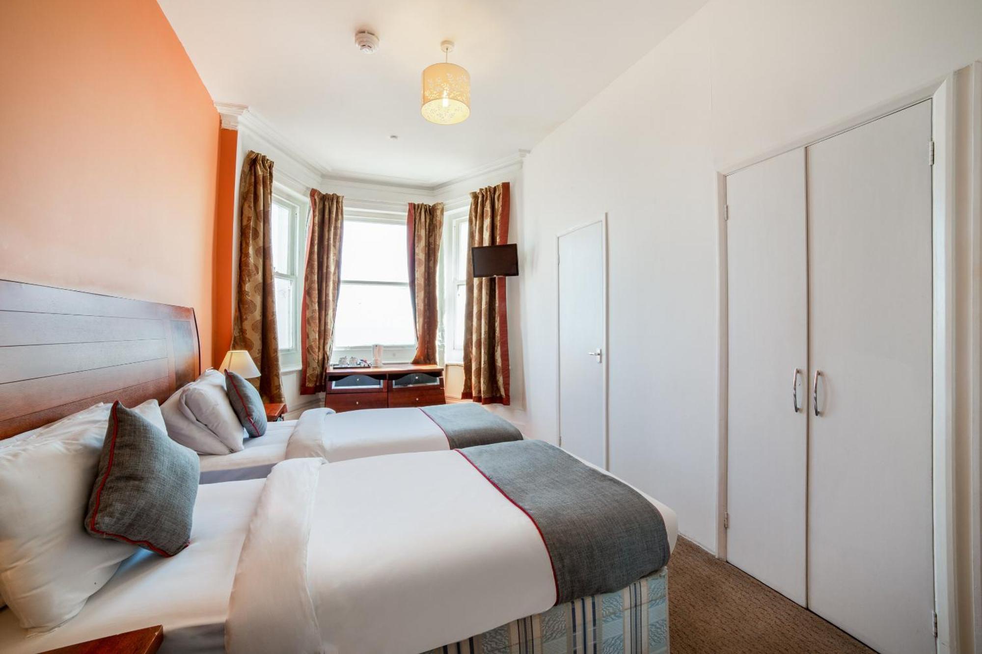 The Strand Hotel Eastbourne Exterior foto