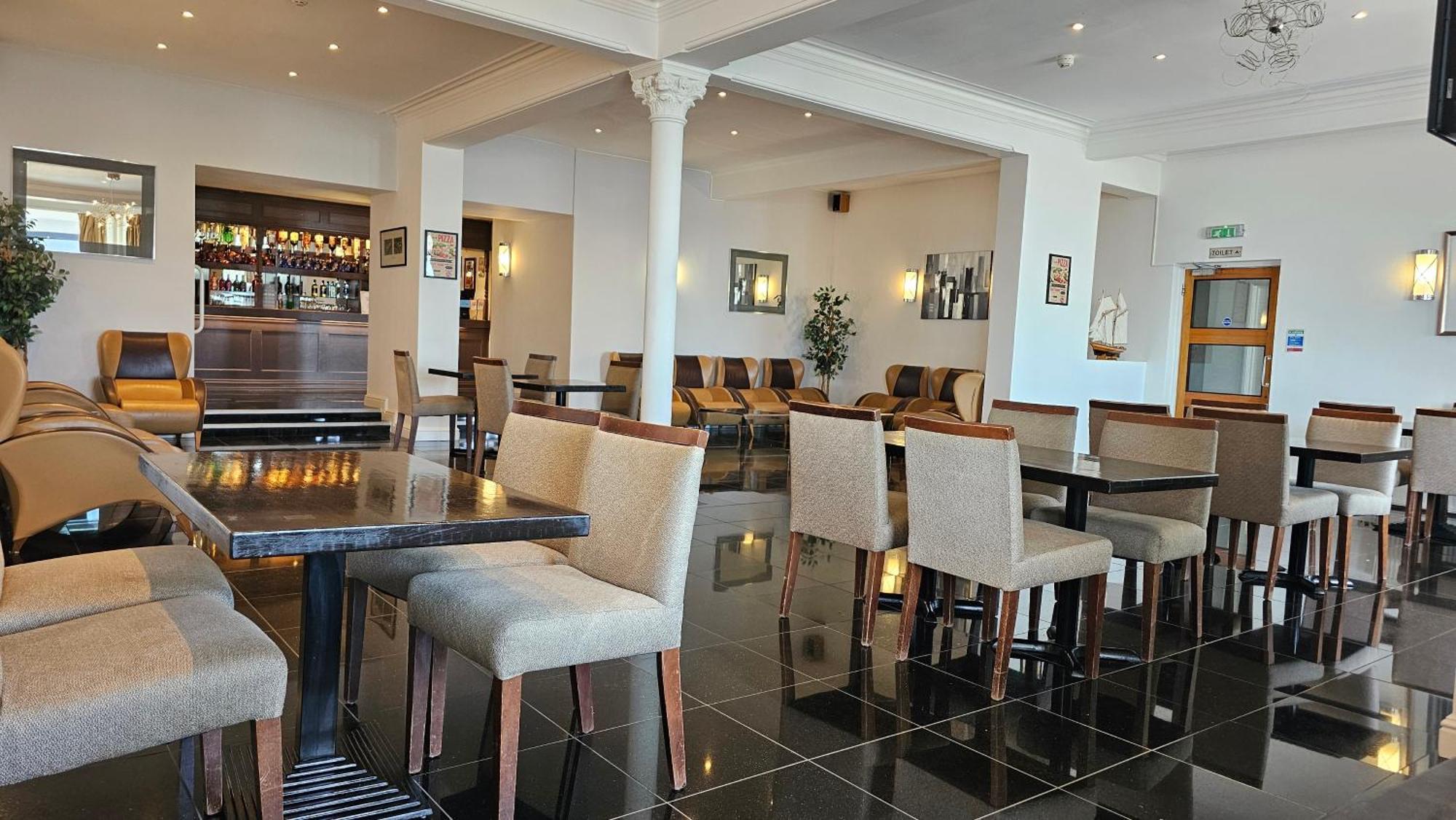 The Strand Hotel Eastbourne Exterior foto